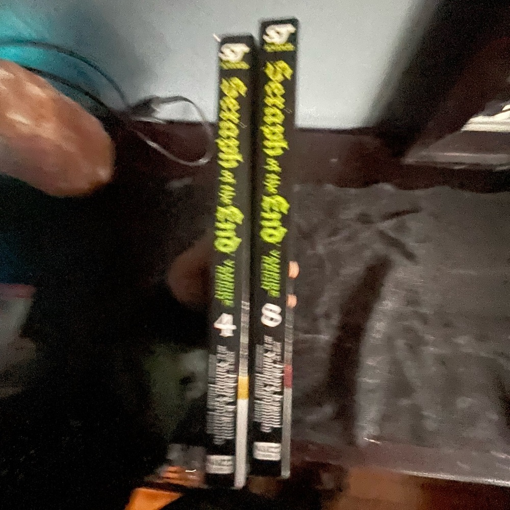 SERAPH OF THE END MANGA 4&8 (2 BOOK BUNDLE)